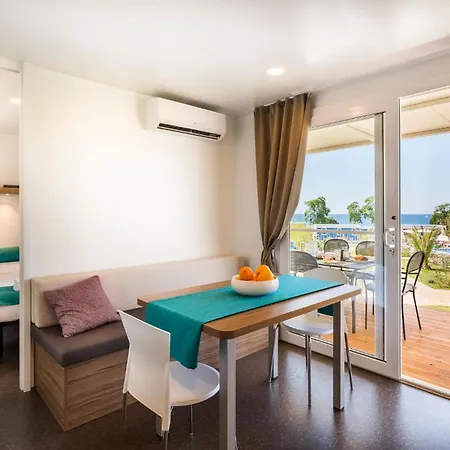 2 Bedroom Amazing In Novigrad