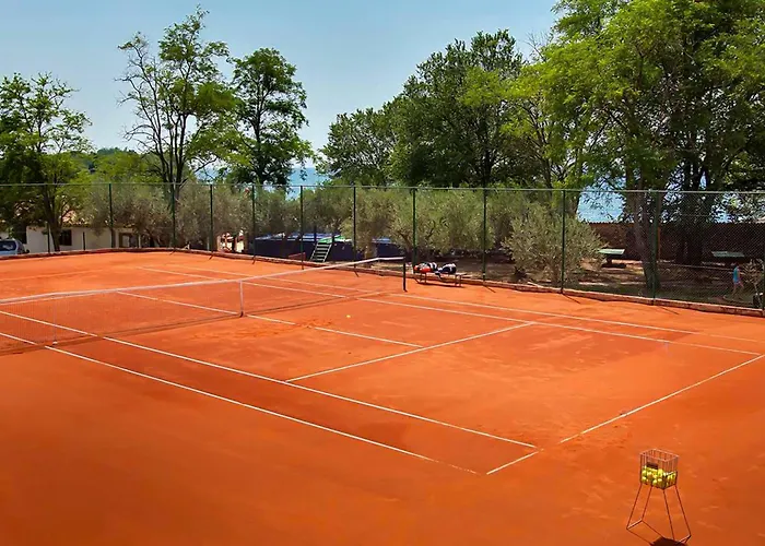 2 Bedroom Amazing In Novigrad Novigrad Istria